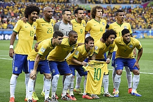 巴西世界杯比赛集锦 刷qq空间说说队形在线 -qq低价名片赞3毛一万